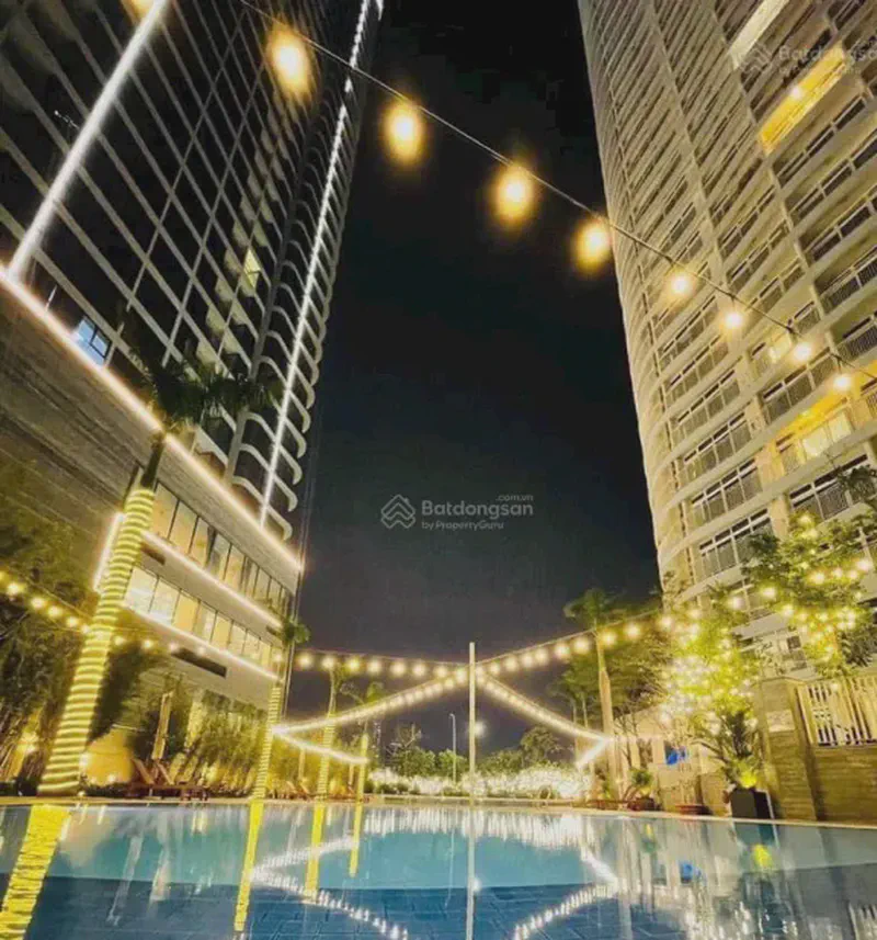 Azura River View 2-Bedroom 104m² — view