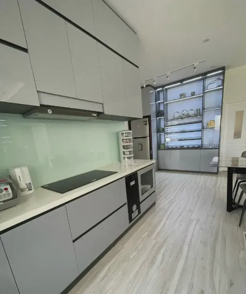 Da Nang Plaza 3-Bedroom 130m² — view