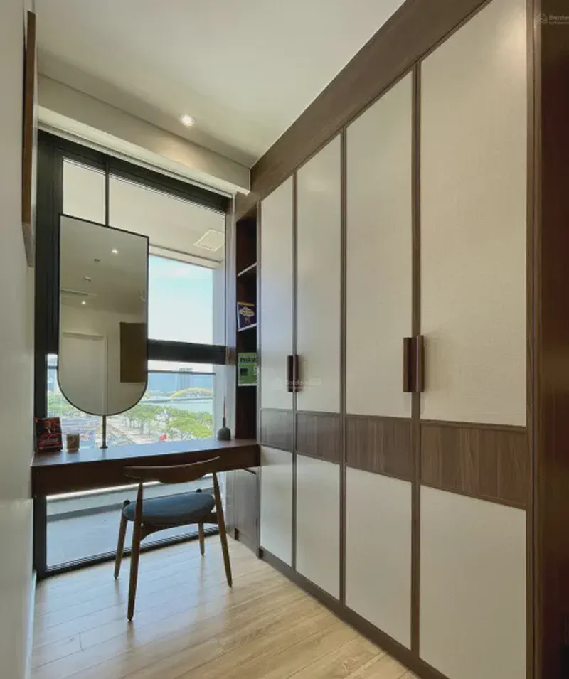 The Filmore River View 2-Bedroom 75m² — view