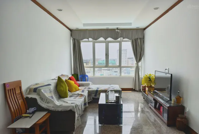 Lake View 2-Bedroom 94m²