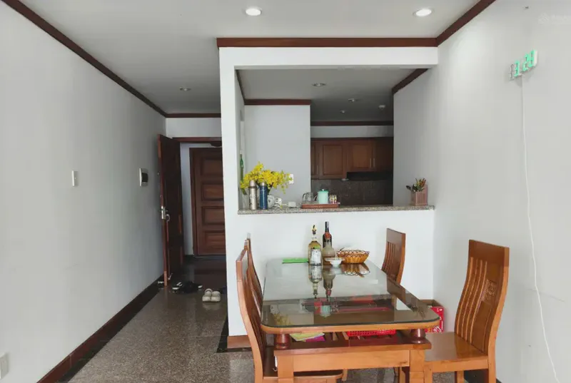 Lake View 2-Bedroom 94m² — bedroom