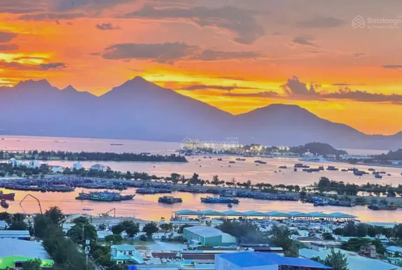 Son Tra Ocean View Sea View 2-Bedroom 74m² — view