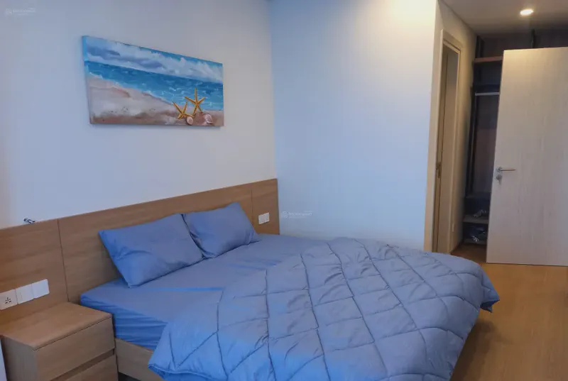 Sam Towers 1-Bedroom 51m² — bedroom