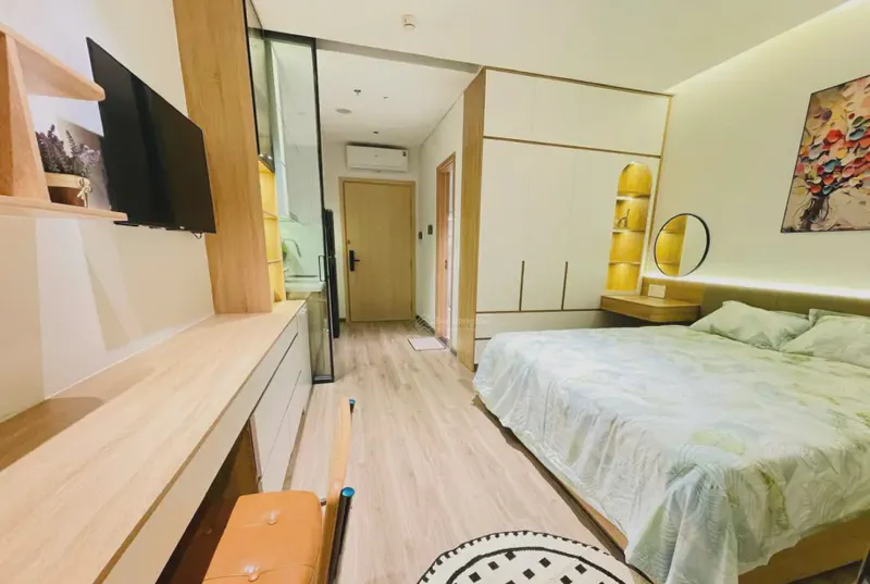 Sun Cosmo Residence 1-Bedroom 28m² — bedroom